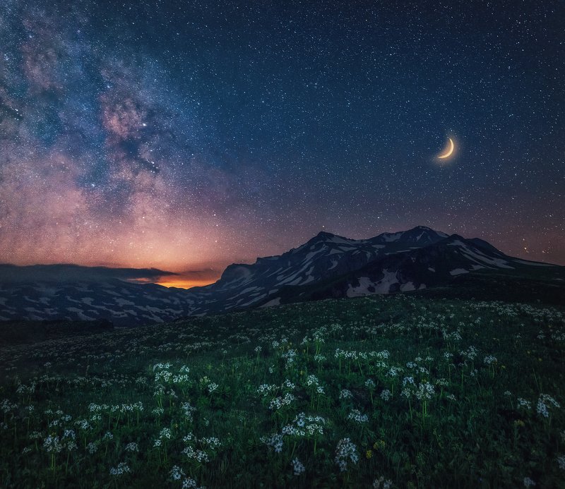 оштен, звёзды, млечный путь, луна, лаго-наки, закат, большой тхач, малый тхач, асбестная, горы, пейзаж, рассвет, кавказ, адыгея, ачешбоки, Ночью у горы Оштенphoto preview