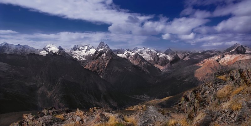 Горыphoto preview