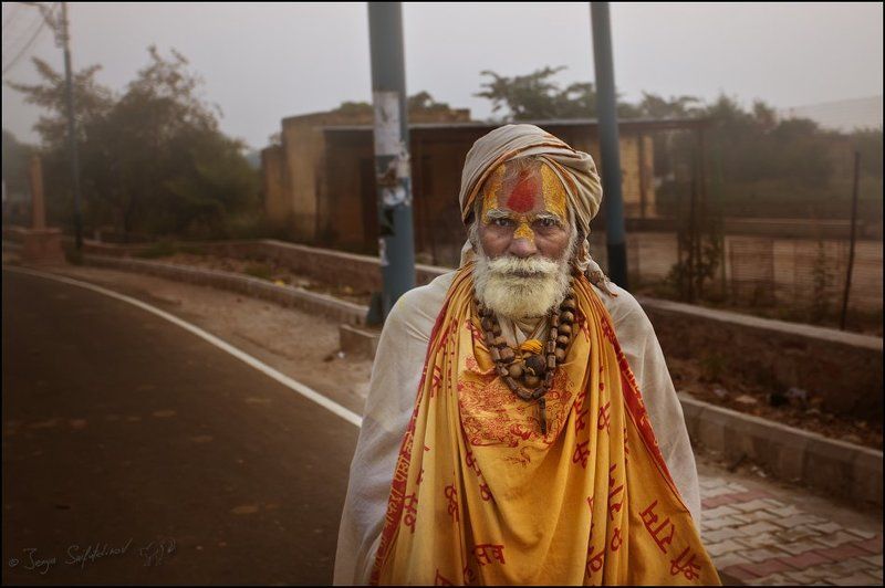 Святые людиphoto preview