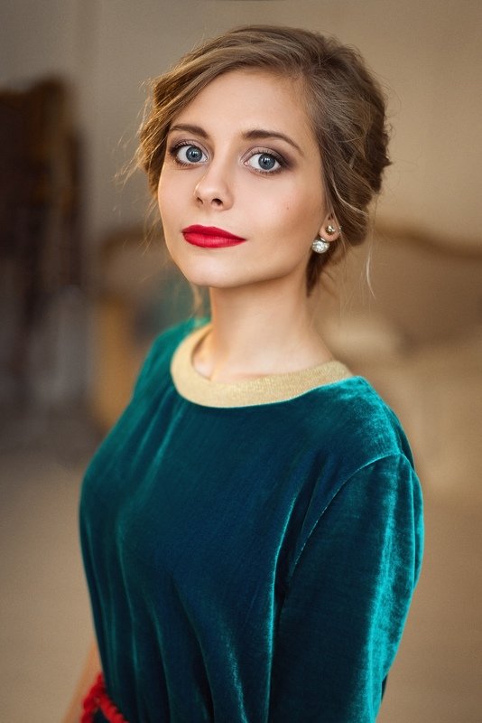 портрет Юляphoto preview