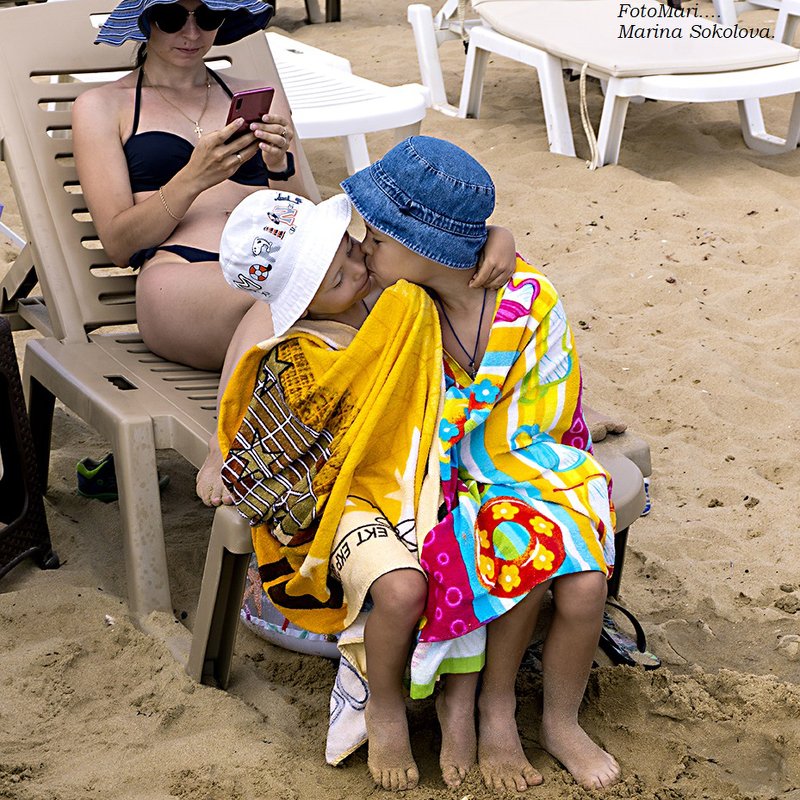 Первый поцелуй.photo preview