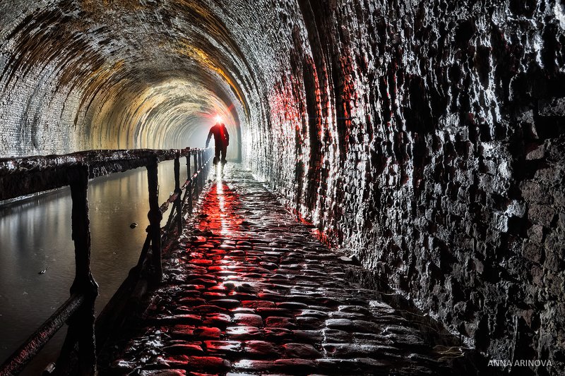 Подземный каналphoto preview