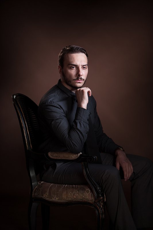 мужской портрет, студийная, концептуальное, классический, свето-тень, люди, art, davydov Мужской портретphoto preview