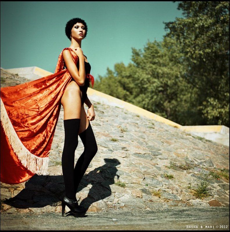 art photo, art nu, nude, erotic, dasha & mari, film, 6x6, woman, sensuality, bw, portrait, glamour, портрет, ню Spanish Artphoto preview