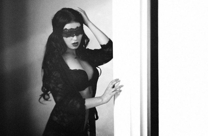 Make me seeing фото превью