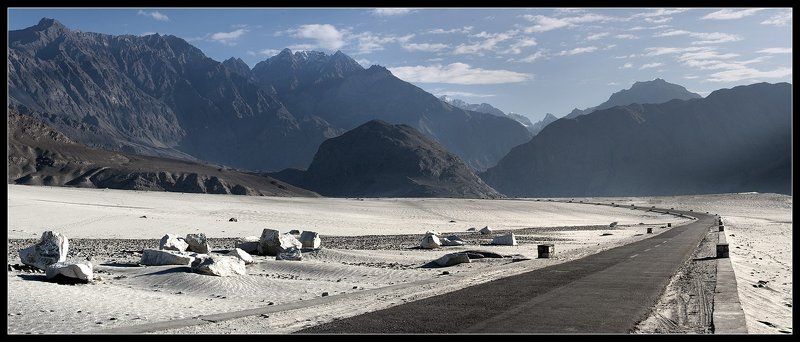 пакистан, балтистан, горы Каракорумский Хайвей.photo preview