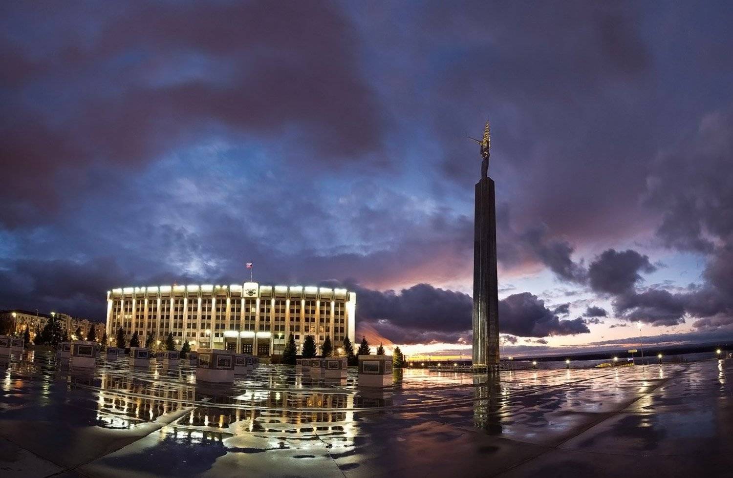 Правительство Самары. Автор: Азат город, ночь, закат, Азат