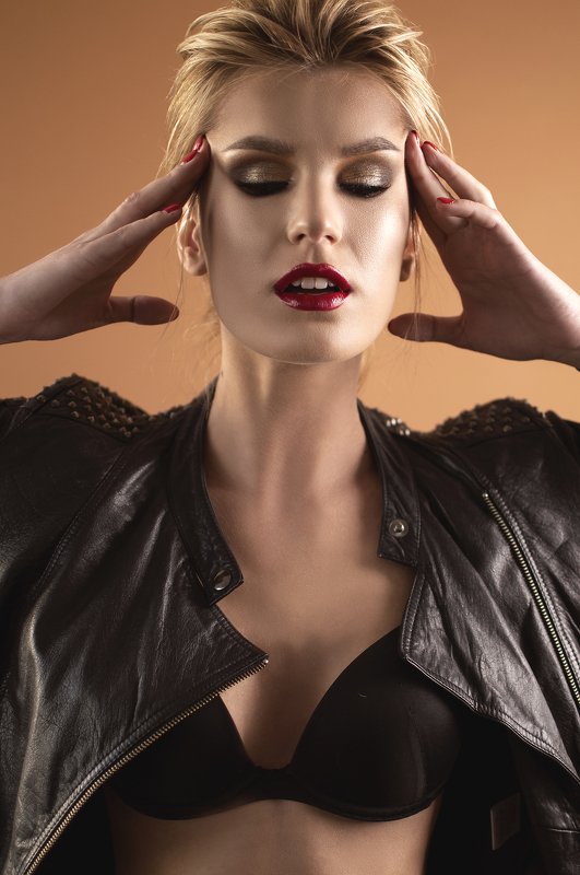 fashion, glamour, girl, model, portrait, портрет, фешн, гламур, студия, девушка, модель Викаphoto preview