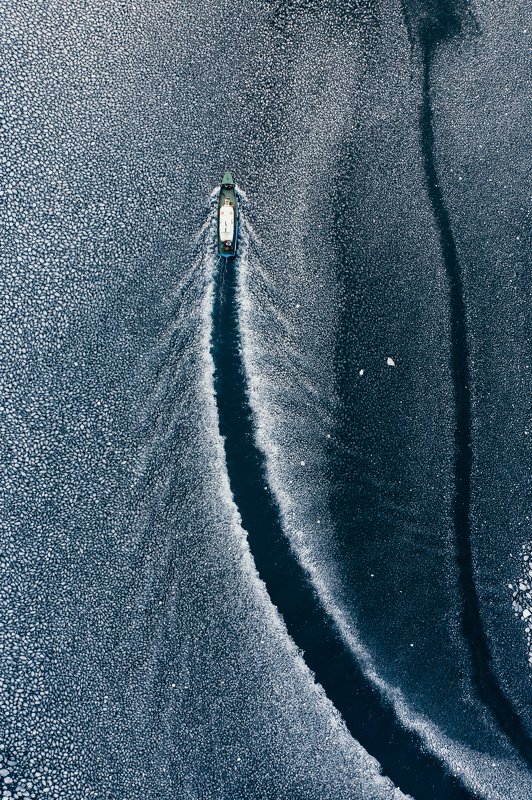 аэросъемка, владивосток, приморье, лед, квадрокоптер, зима, катер По ледяному полю!photo preview