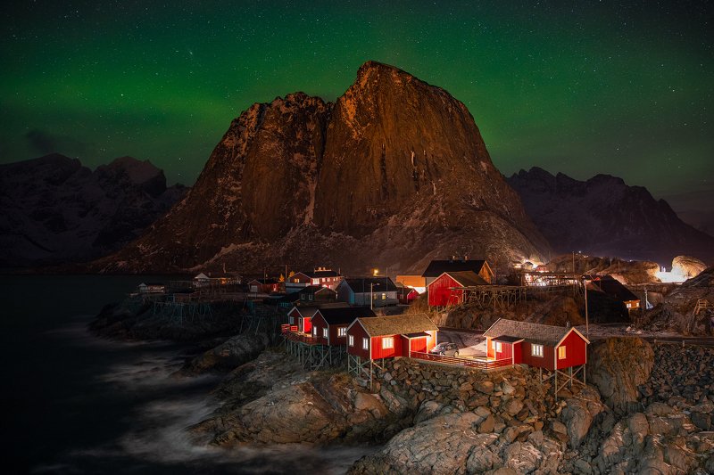 Lofoten at Nightphoto preview