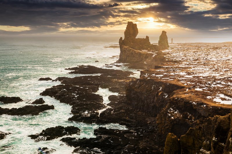 исландия Londrangaphoto preview