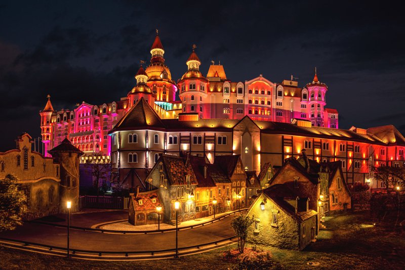 Сочи-парк, отель-замок \