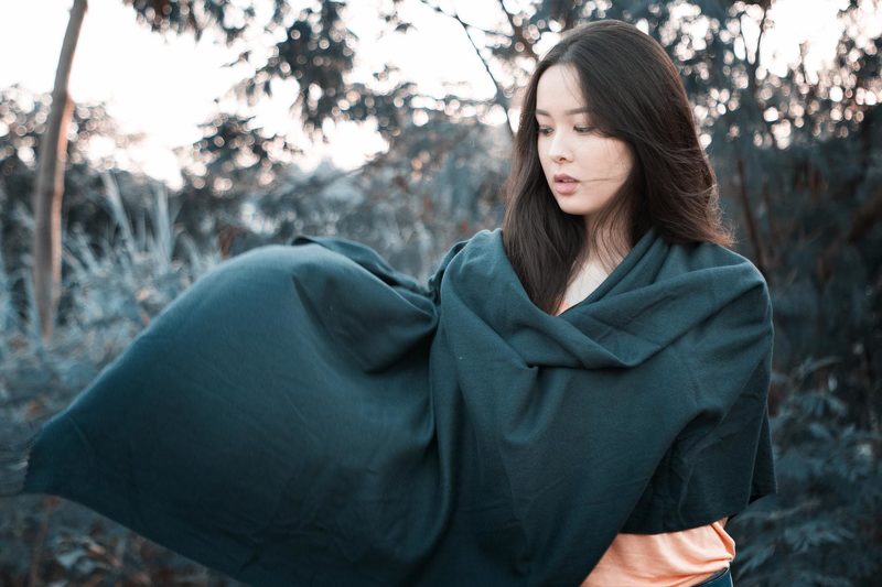 девушка, зеленый, ткань, азиатка, Евгенияphoto preview