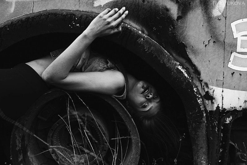 Безвыходностьphoto preview