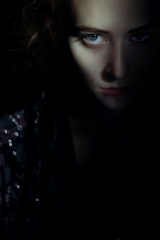 dark insidephoto preview