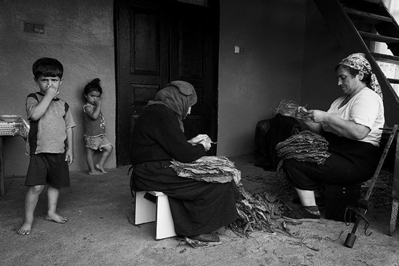 Moslem georgian familyphoto preview