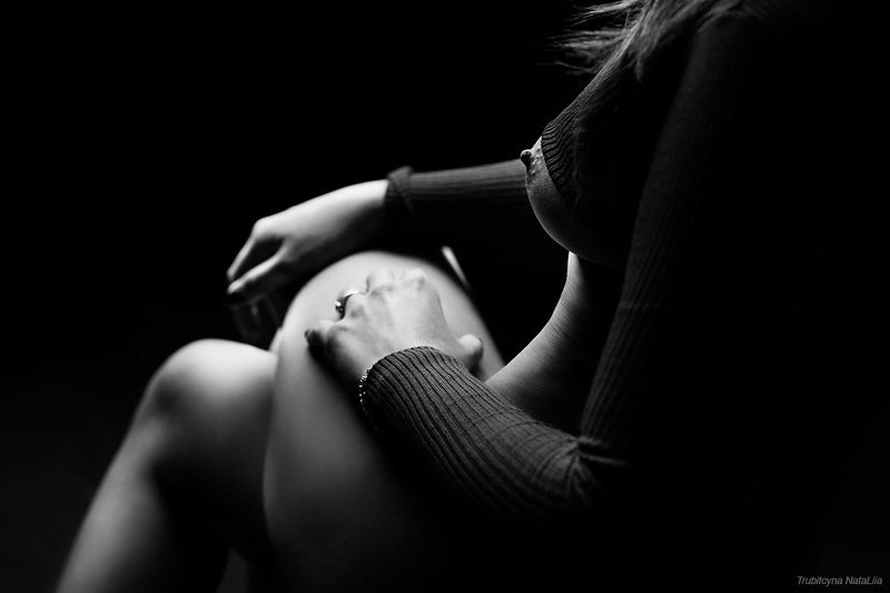 девушка, профиль, женственность Лаконично о женском профилеphoto preview