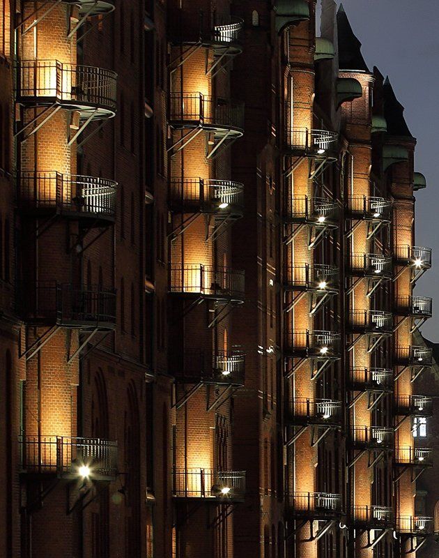 германия, гамбург, вечер,speicherstadt photo preview