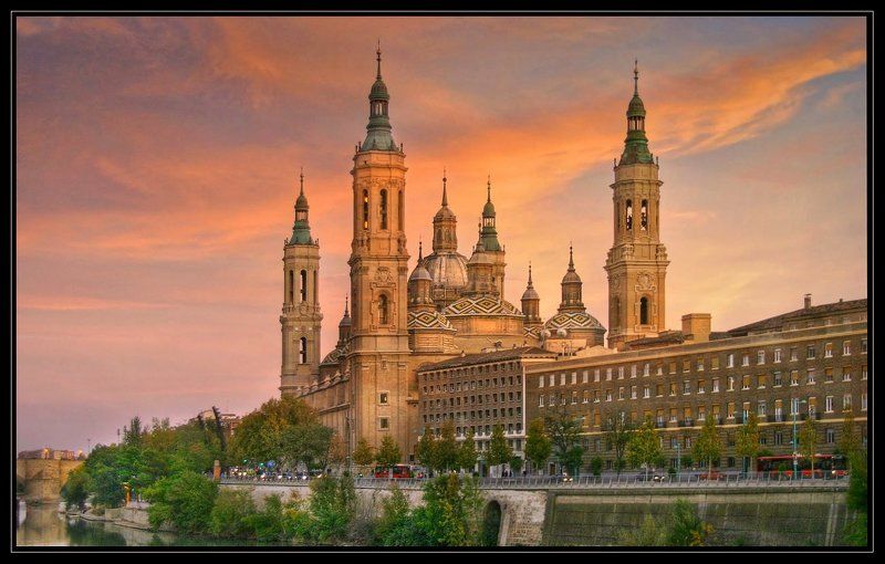 испания, -сарагоса Базилика дель Пиларphoto preview