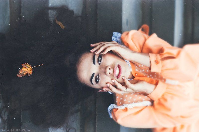 осень, листья, взгляд Autumn Storyphoto preview