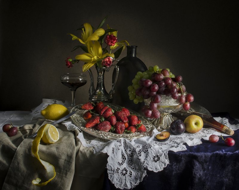 Клубничное виноphoto preview