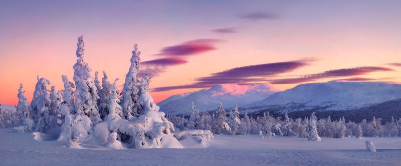 урал, зима, гух, закат, снег, ели, облака Главный Уральский хребет...photo preview