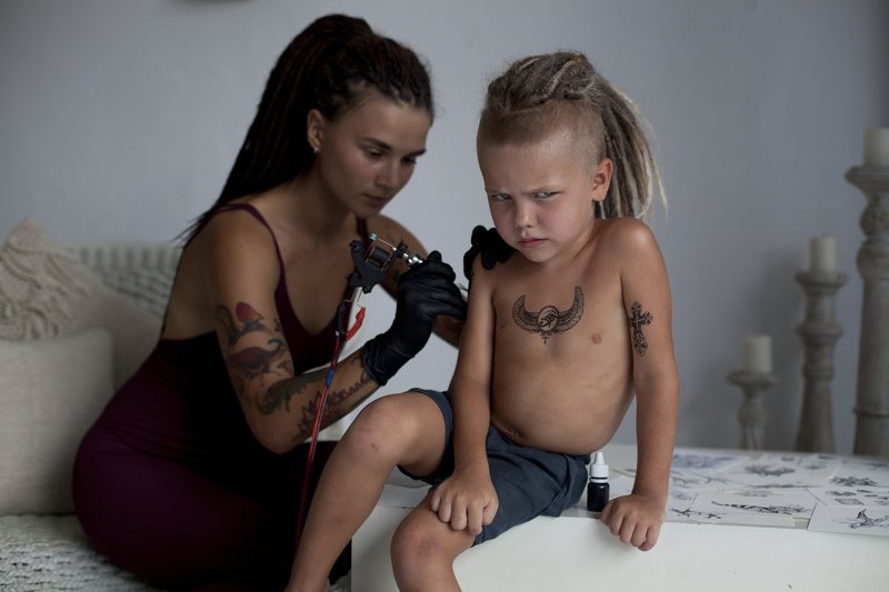 портрет,татуировка, детский портрет, игра, детские игры,не детские игры,  Всё по взрослому.photo preview