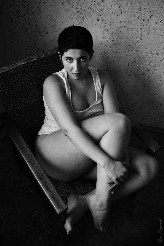 женский портрет, девушка, чб photo preview