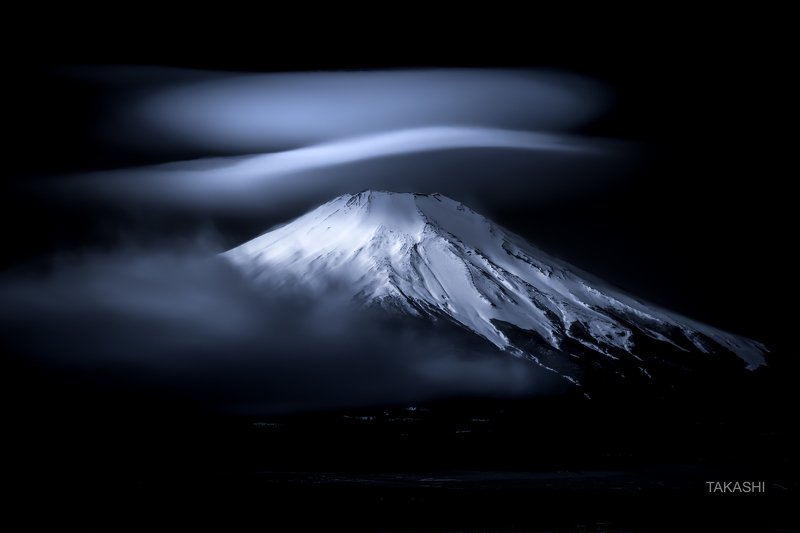 Fuji,mountain,Japan,cloud,snow,winter,amazing Silky hatphoto preview