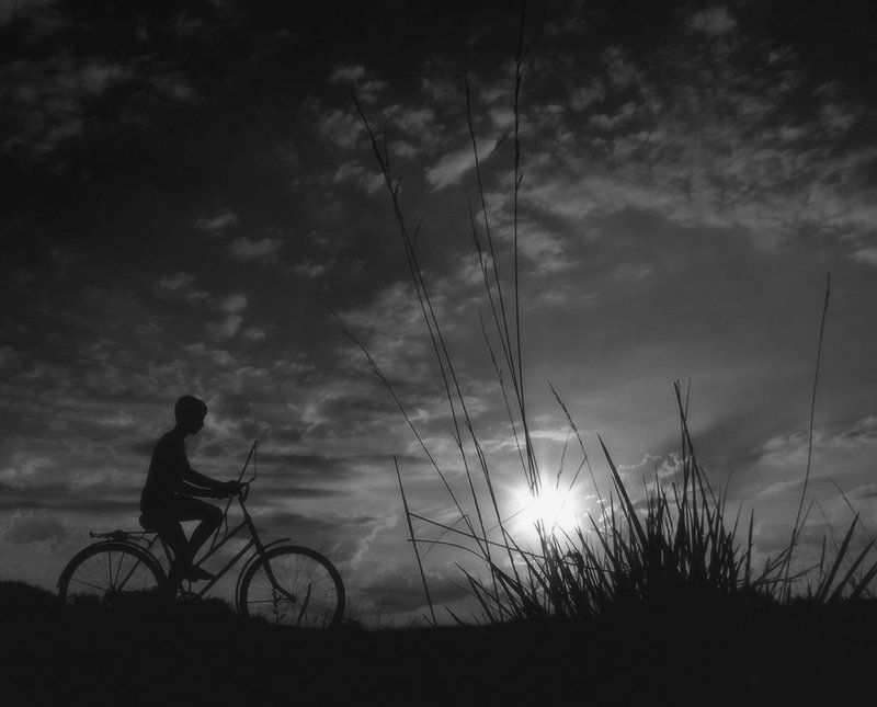 Мостик в детствоphoto preview