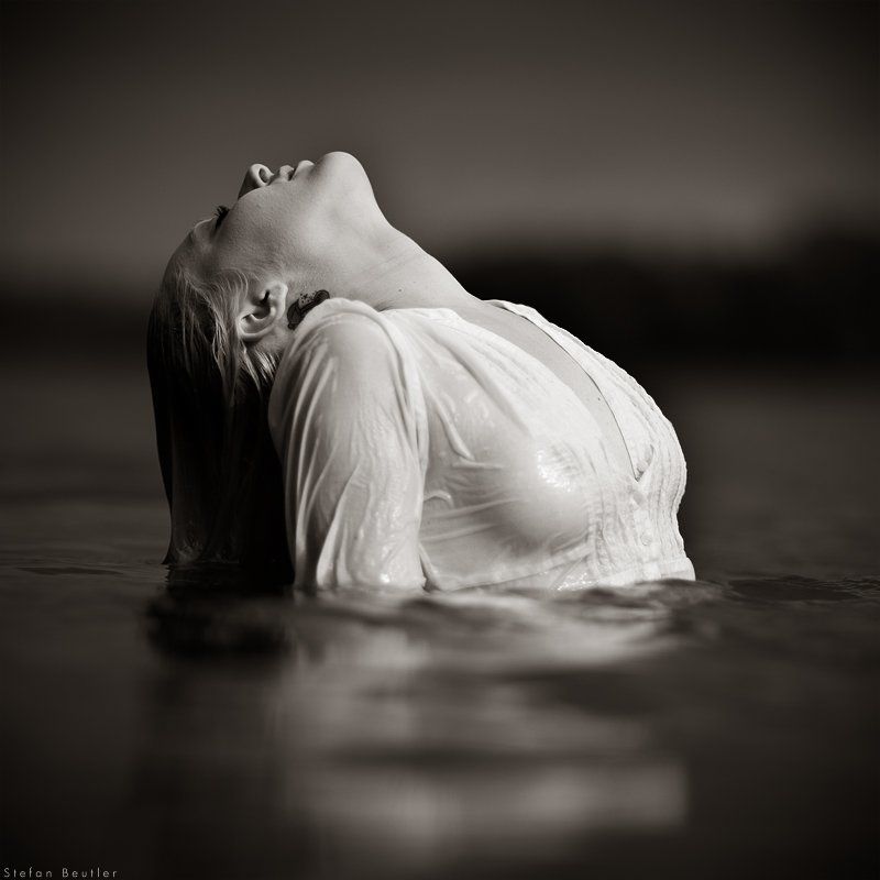 take a momentphoto preview