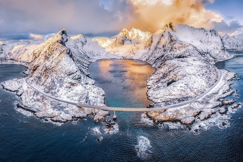 норвегия, лофотены, горы, бухта, вода, norway, lofoten, mountains, sunset, water, drone Золото Лофотенphoto preview