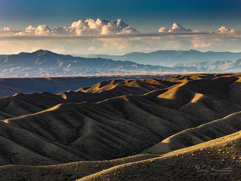 в центре каменной гаммады фото превью