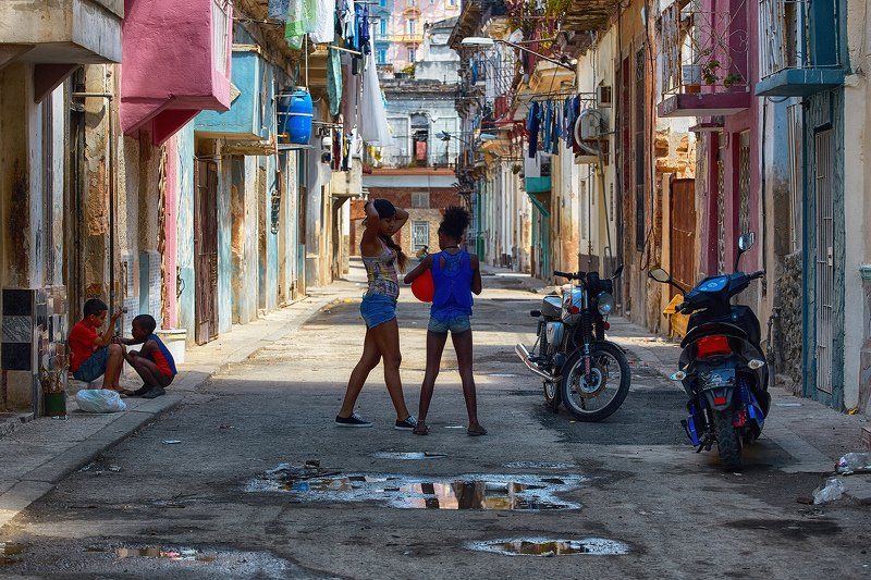 Три пары фото превью