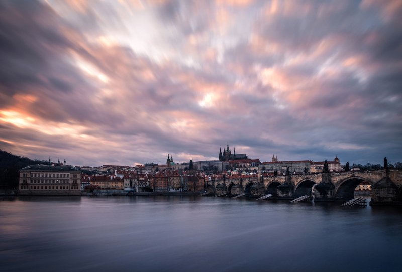 прага, вечер, карлов мост, река, влтава, европа, пражский град Карлов мостphoto preview