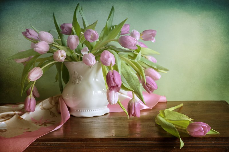 С 8 марта!photo preview