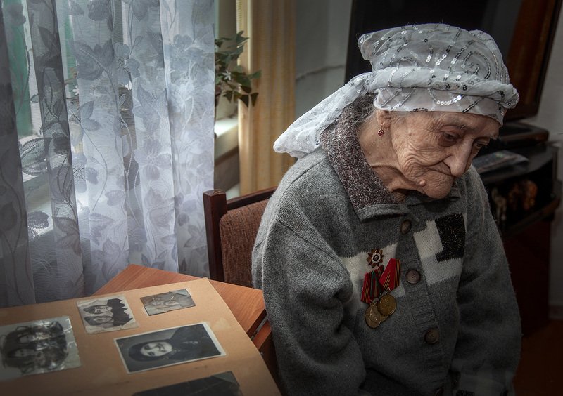 Старый альбом фото превью