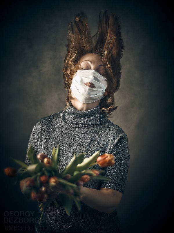 женщина, 8 марта, маска, цветы, радость, губы, портрет, тюльпаны, праздник Женщина - всегда женщинаphoto preview