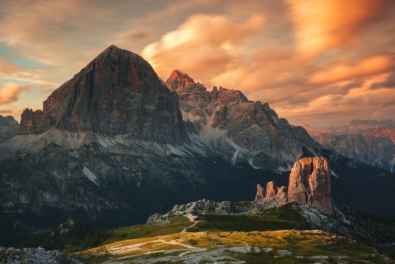 mountains, dolomites, italy, sunset, landscape, nature, travel, summer, peak, clouds Cinque Torriphoto preview