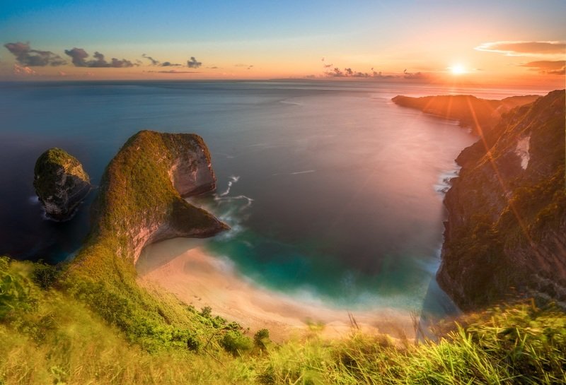 Sunset at Nusa Penindaphoto preview