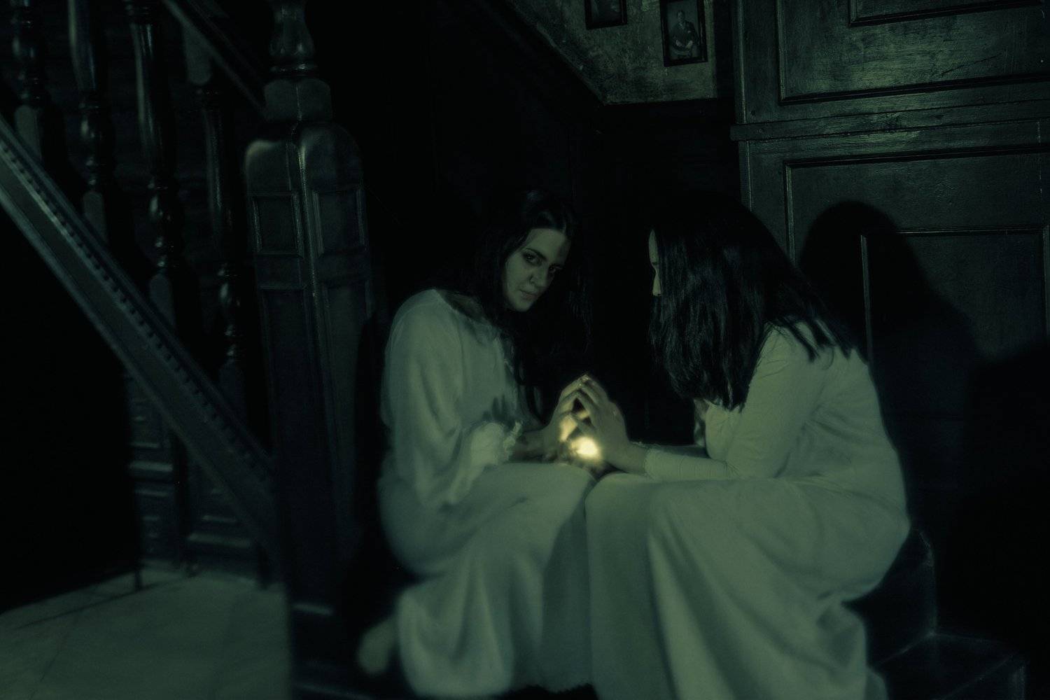 сестры, студийное фото, тематическая фотосессия, хоррор, ужасы, Анна Белова