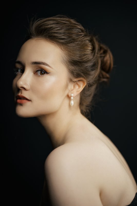 Циклорама Академический портрет Августа в маеphoto preview