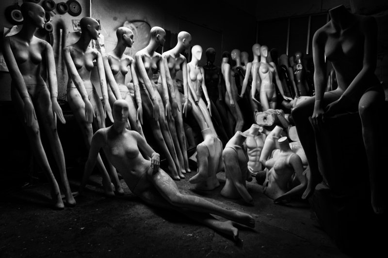 Warehousephoto preview