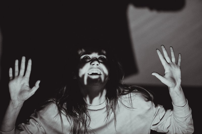 монохром, черно-белое фото, портрет, женский портрет, студия Портретphoto preview