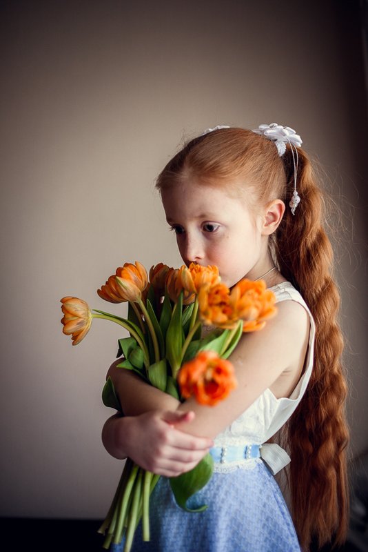 Весна, цветы, портрет, девочка с цветами, 8 марта, Веснаphoto preview