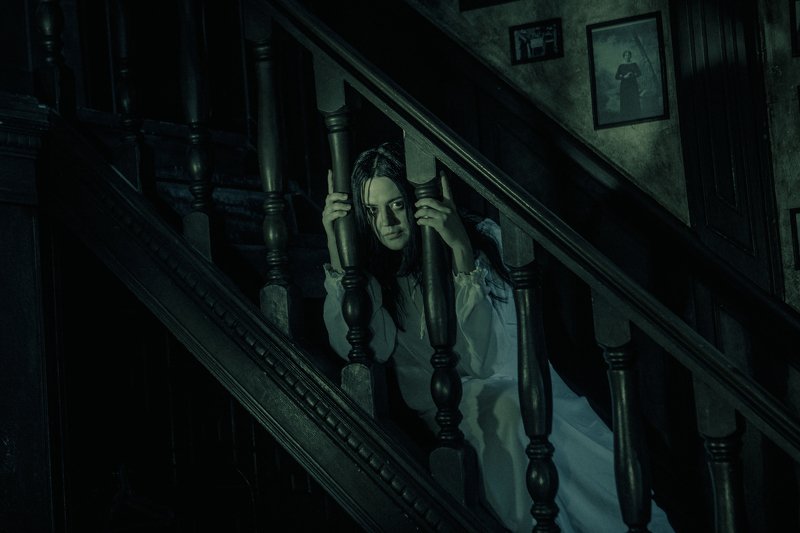 портрет, студийное фото, тематическая фотосессия, хоррор, ужасы Страшный домphoto preview