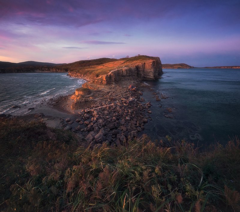 Приморский край, Владивосток,остров Русский,мыс Тобизина,закат,осень,краски,море ,,Тобизина:Погибшие шхуны,,photo preview