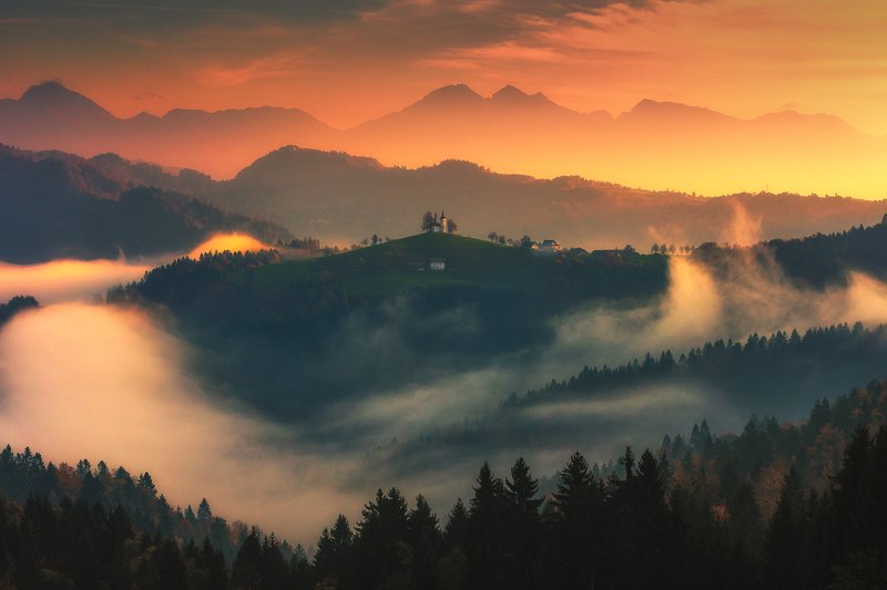 St Tamaz churchphoto preview