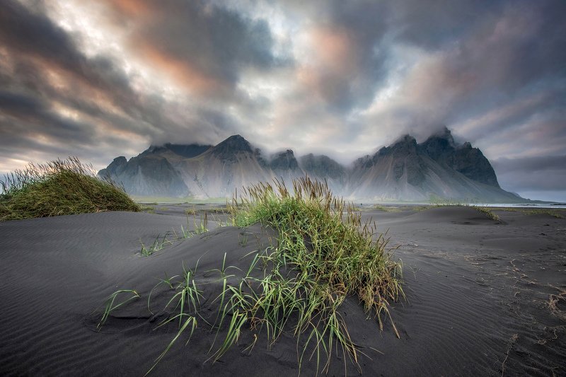 исландия,iceland дюны на чёрном пляжеphoto preview