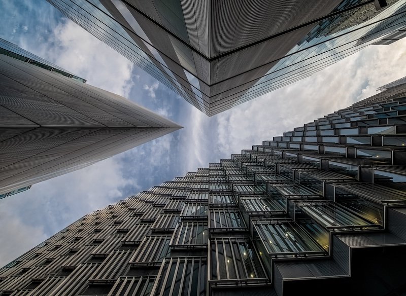 London\'s diagonalphoto preview